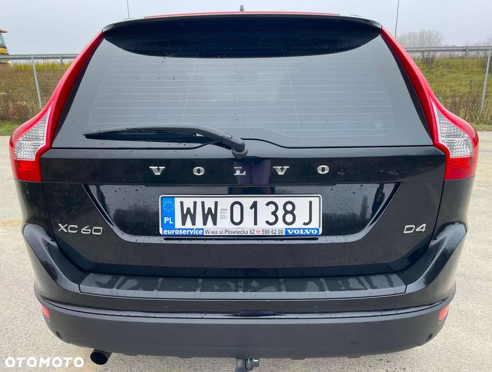 Volvo XC 60 D4 Momentum - 6