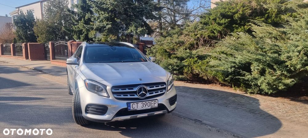 Mercedes-Benz GLA 250 4Matic 7G-DCT AMG Line - 17