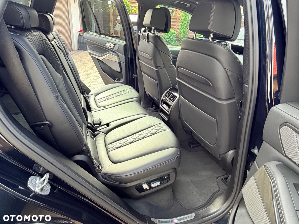 BMW X5 xDrive40d - 23