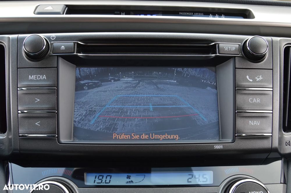 Toyota RAV4 2.2 D-4D 4x4 Automatik Edition - 22