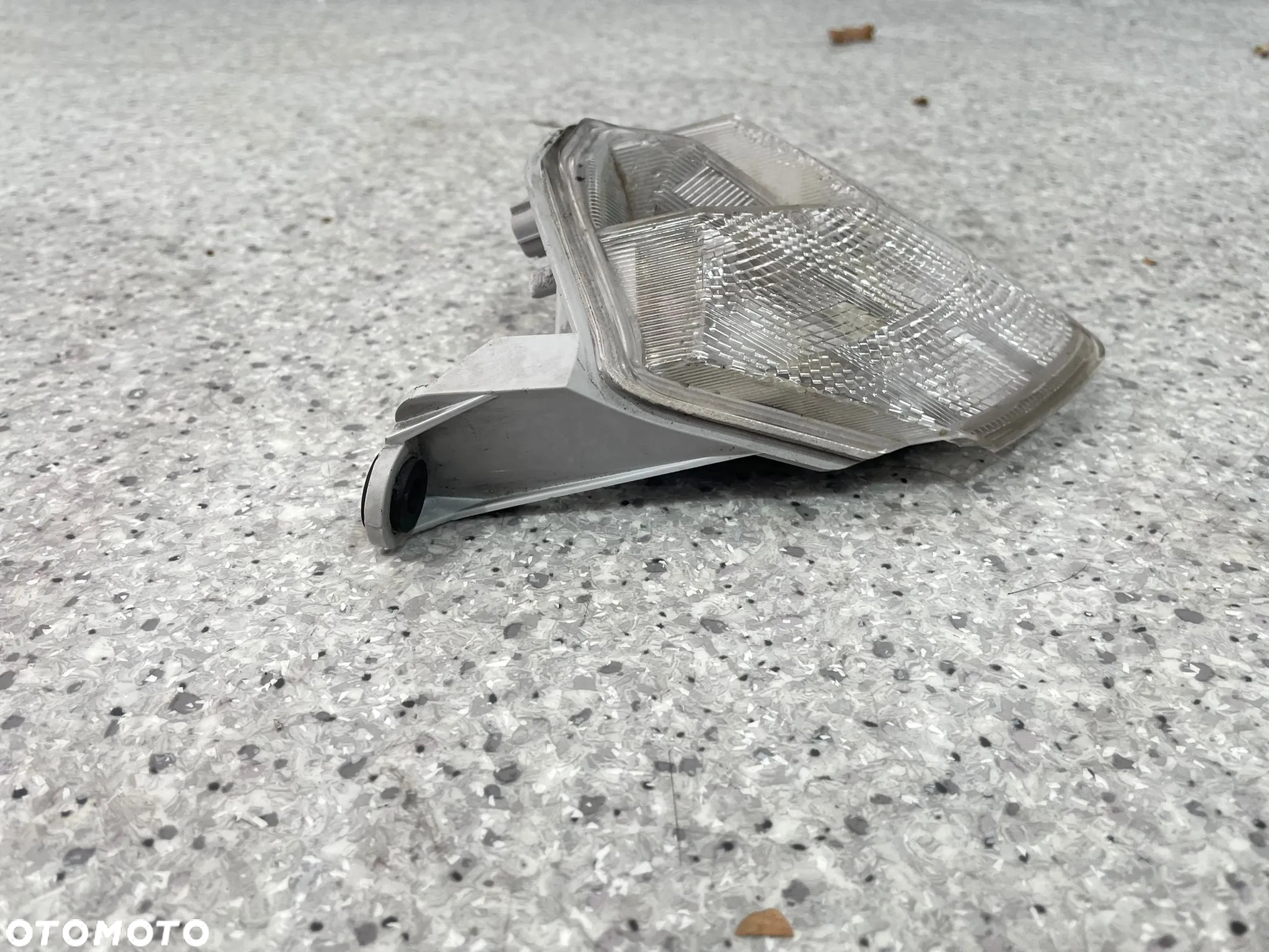 lampa przód Kawasaki Z750,Z1000 (nr1203) - 4