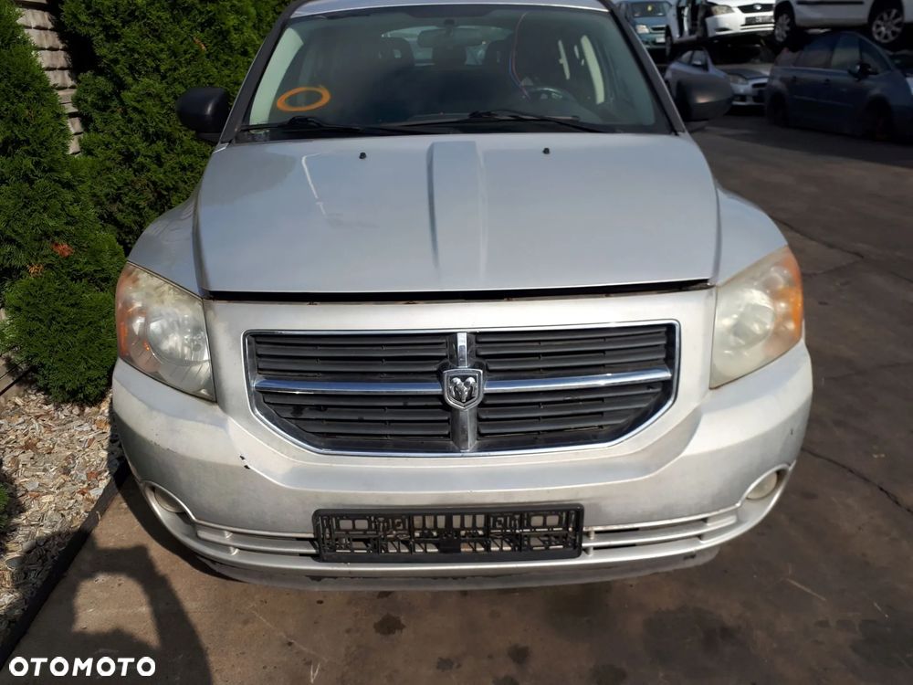 DODGE CALIBER 06-09 2.0 CRD OŚWIETLENIE KABINY LAMPKA PODSUFITKI - 25