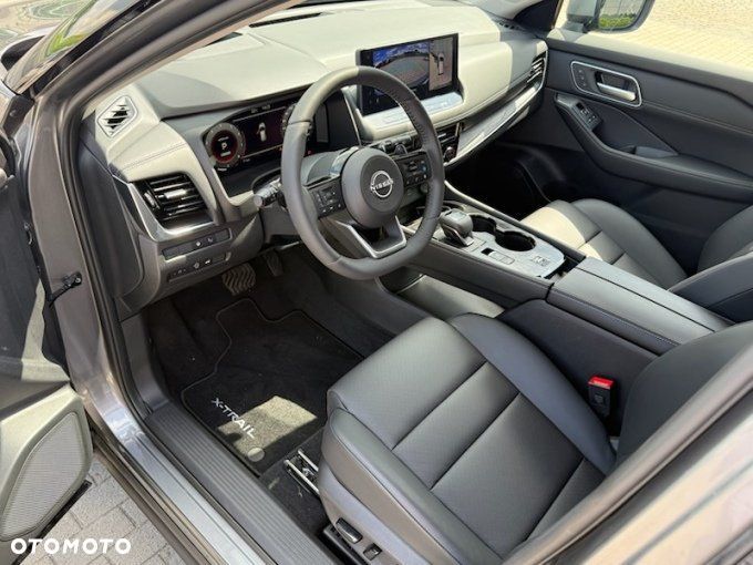 Nissan X-Trail - 9
