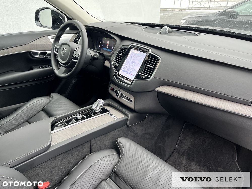 Volvo XC 90 - 40