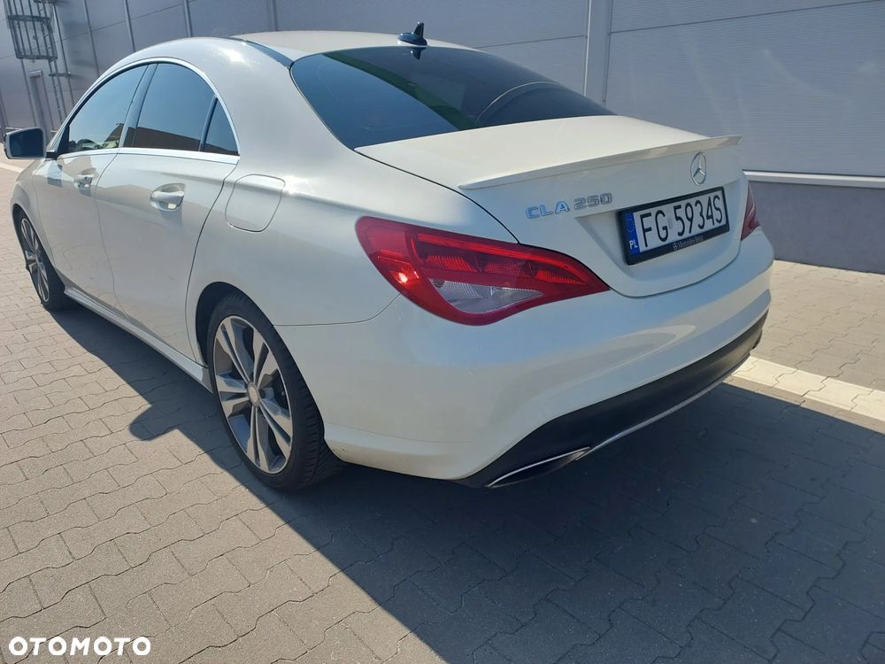 Mercedes-Benz CLA 250 7G-DCT Edition 1 - 7