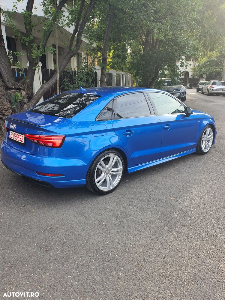 Audi A3 2.0 TDI S tronic S line Sportpaket - 4