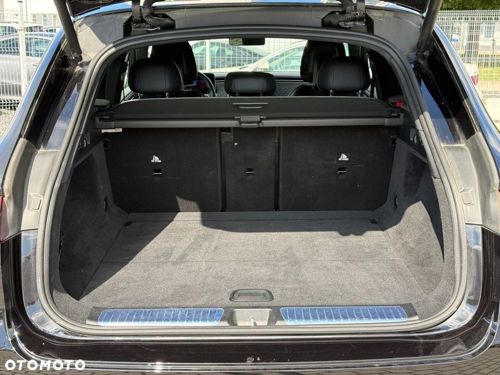 Mercedes-Benz EQE 350 89kWh 4-Matic Electric Art - 33