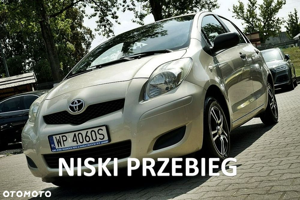Toyota Yaris - 1