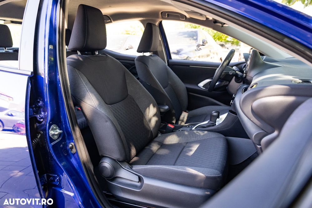 Toyota Yaris 1.5 VVT-i HSD Exclusive Style - 16