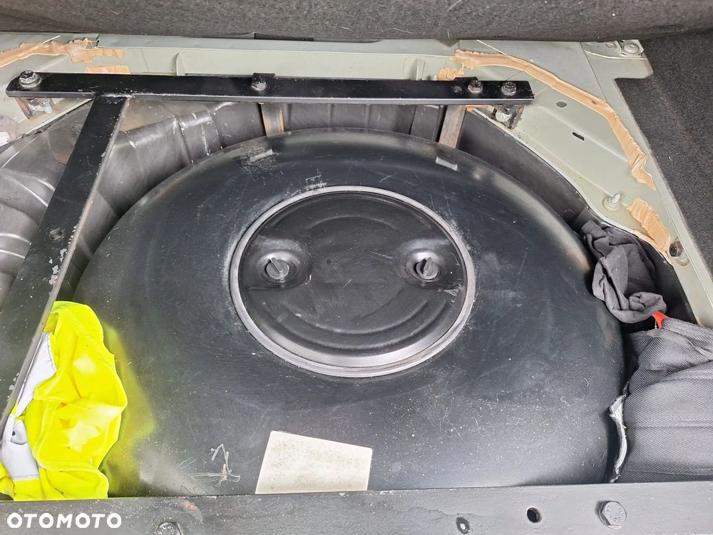 Renault Scenic 1.6 16V 110 TomTom Edition - 20