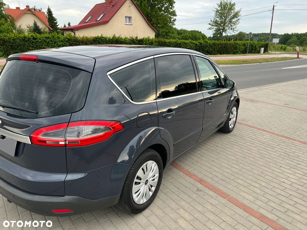Ford S-Max 1.6 T Trend - 32