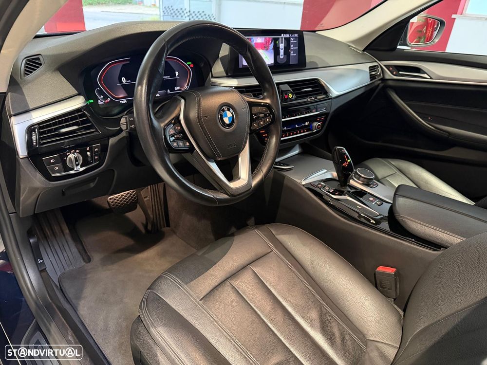 BMW 530 d xDrive Auto - 8