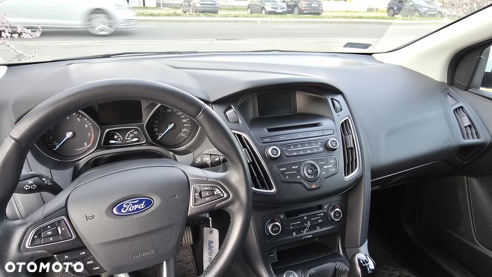 Ford Focus 1.0 EcoBoost Edition Start - 15