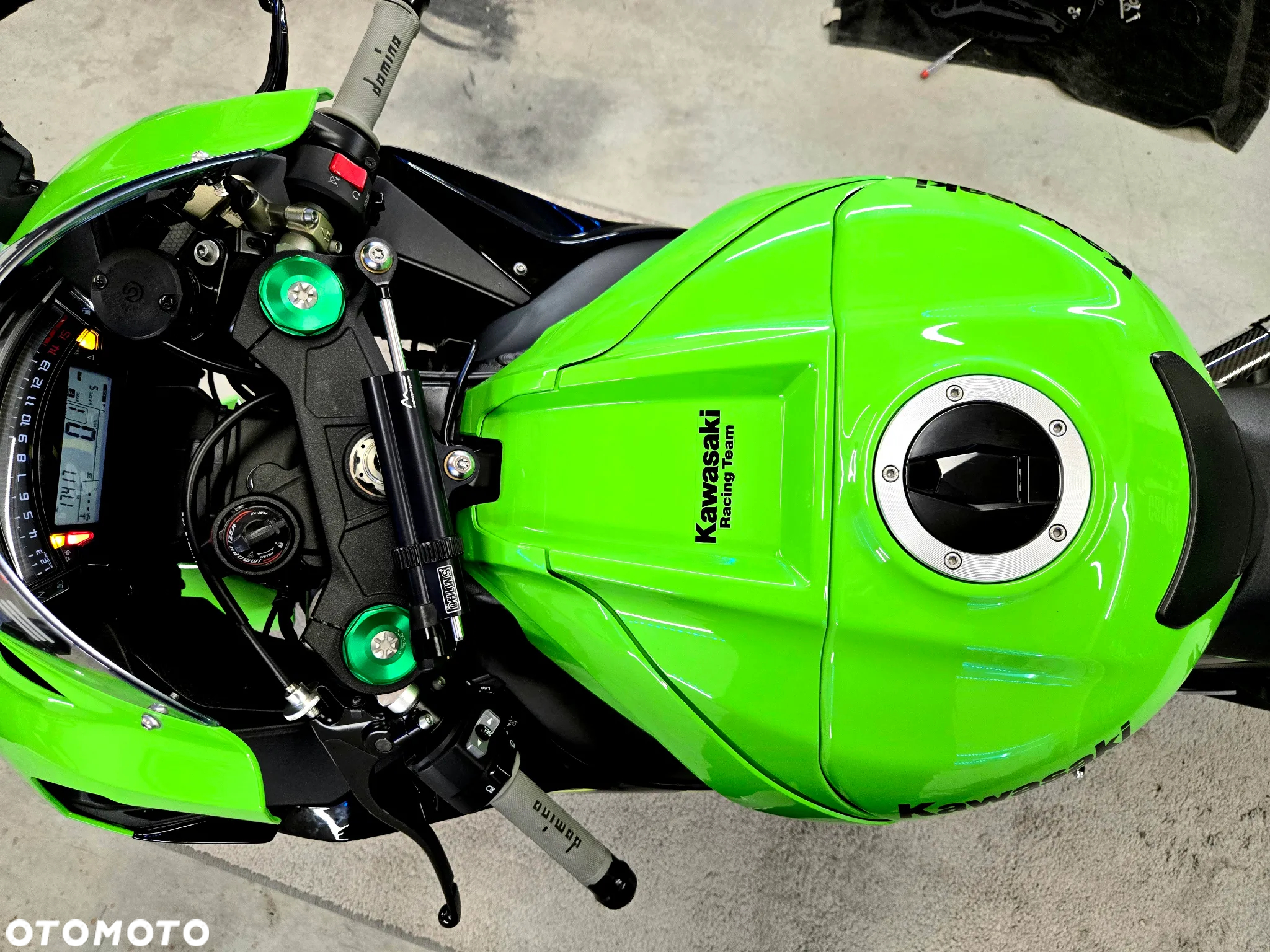Kawasaki ZXR - 10
