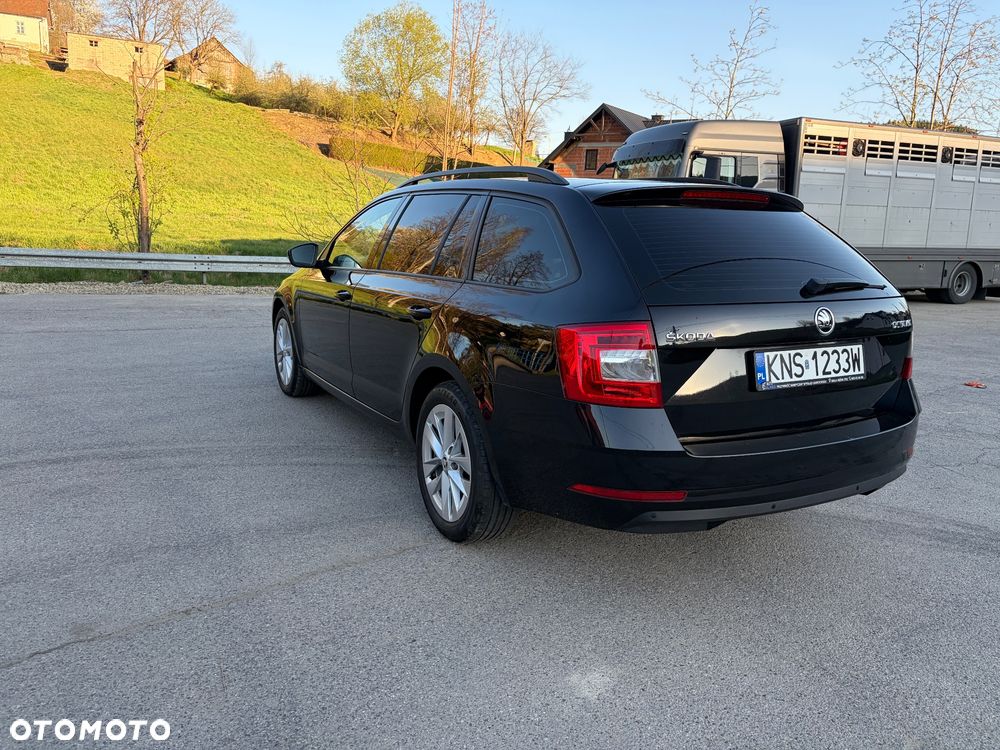 Skoda Octavia 2.0 TDI Style - 26