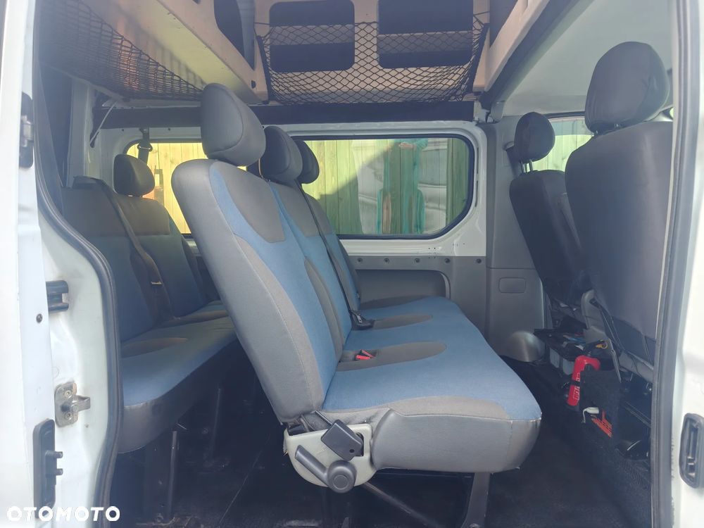 Renault Trafic - 18