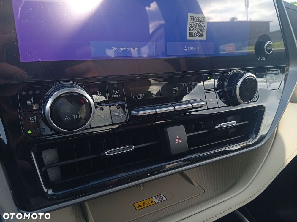 Toyota Highlander 2.5 Hybrid Executive - 17