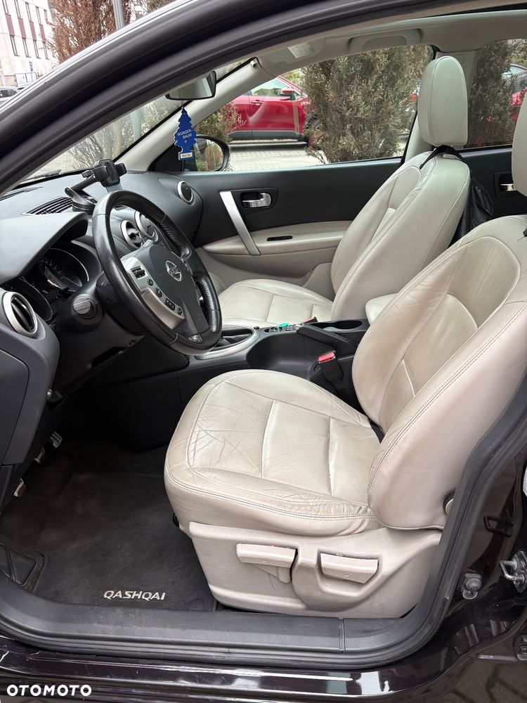 Nissan Qashqai 1.6 Tekna - 16