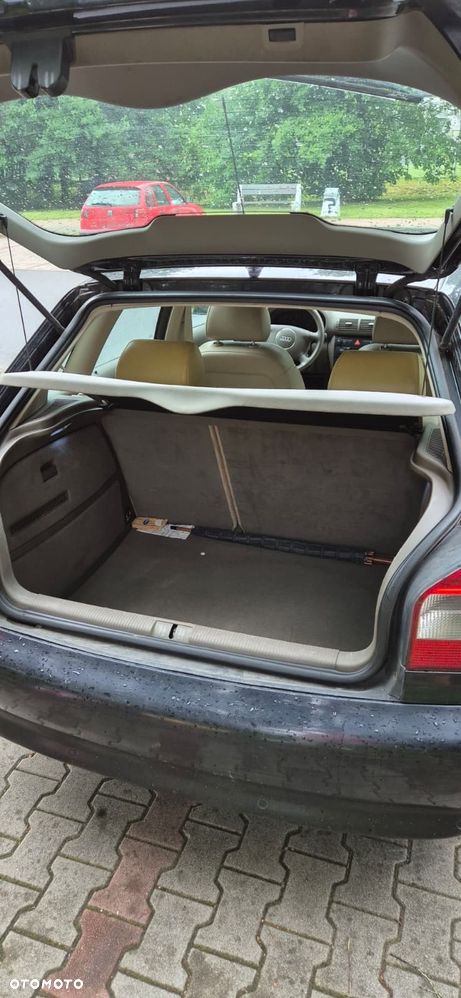Audi A3 1.8 Attraction - 8