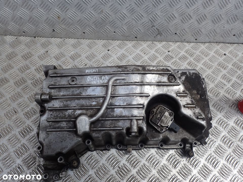 MISKA OLEJOWA AUDI A6 C5 2,5 TDI 1J0907660C RADOM - 1