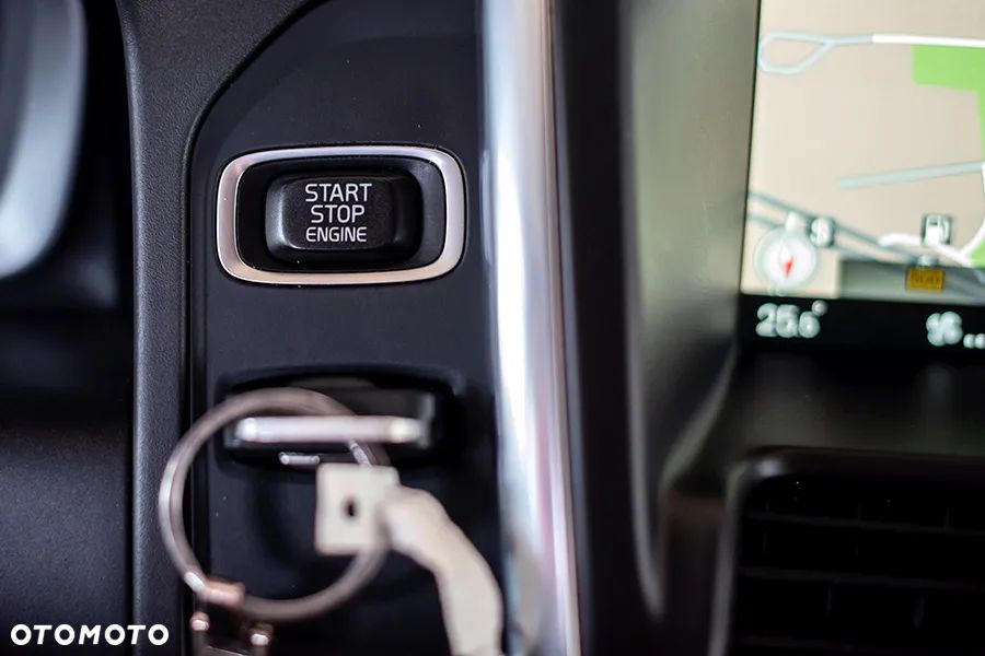 Volvo XC 60 D4 Kinetic - 26