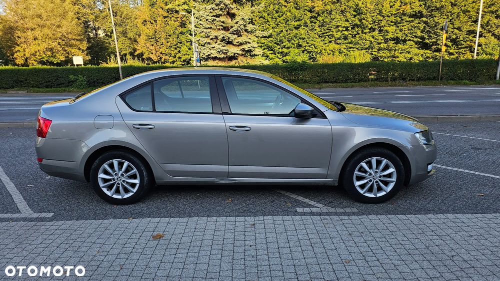 Skoda Octavia 1.4 TSI Ambition - 16