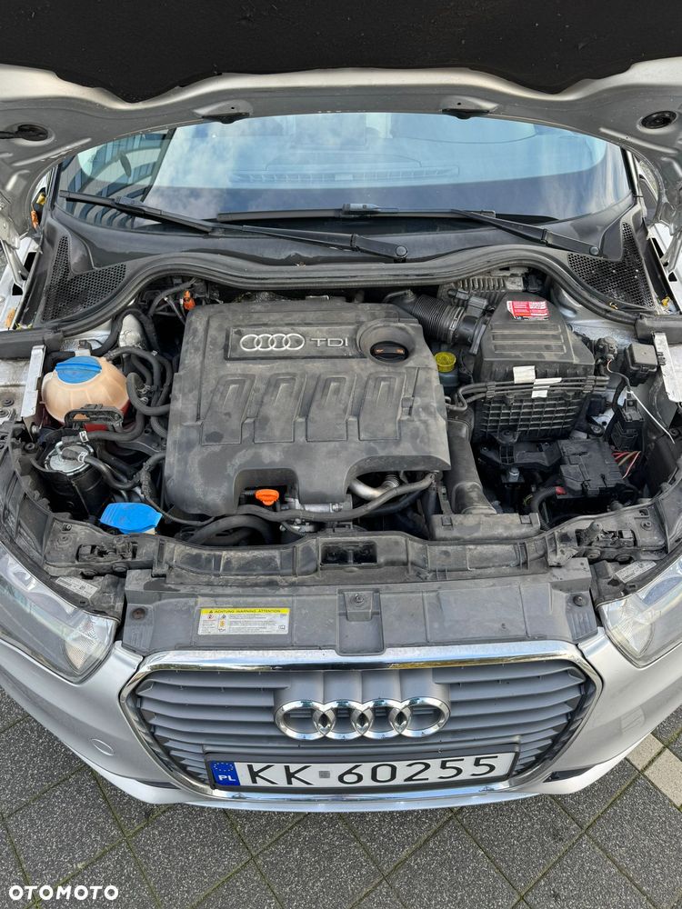Audi A1 Sportback 1.6 TDI Ambition S tronic - 12