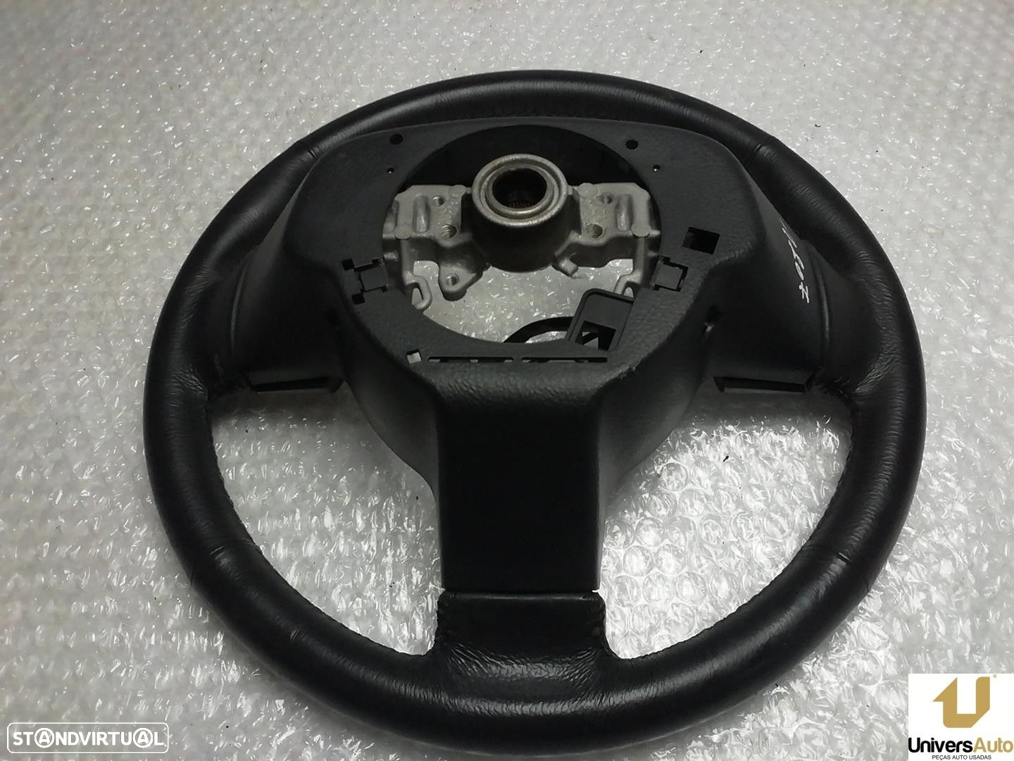 VOLANTE TOYOTA COROLLA 2004 -GS12001080 - 2