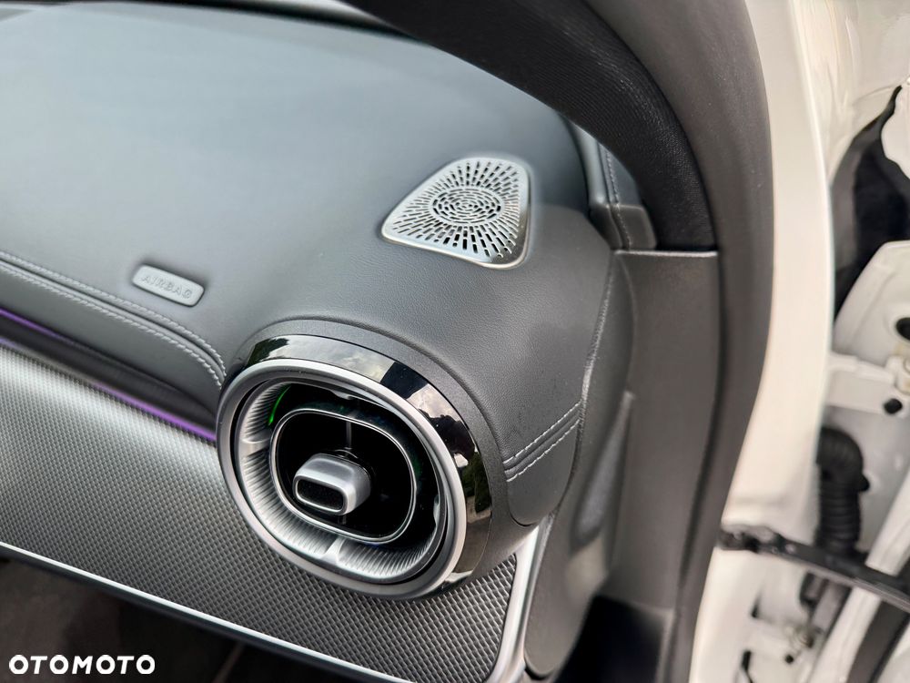 Mercedes-Benz Klasa C 220 d 9G-TRONIC AMG Line - 23
