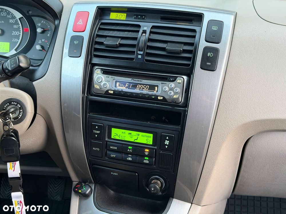 Hyundai Tucson 2.0 CRDi 4WD Champion - 31