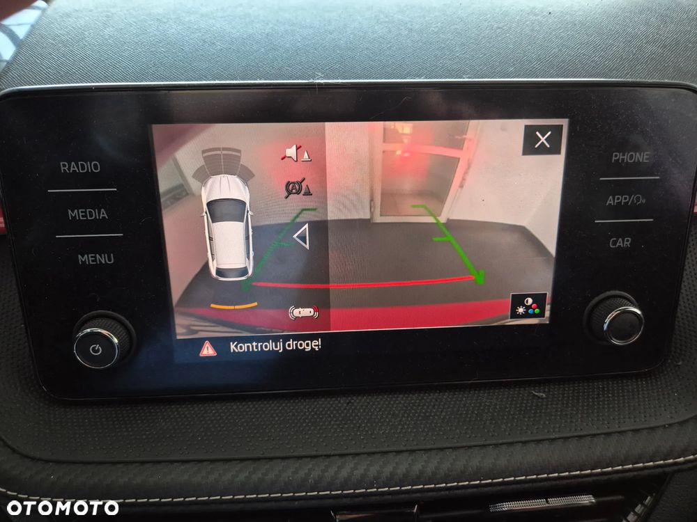 Skoda Fabia 1.0 TSI Monte Carlo DSG - 23