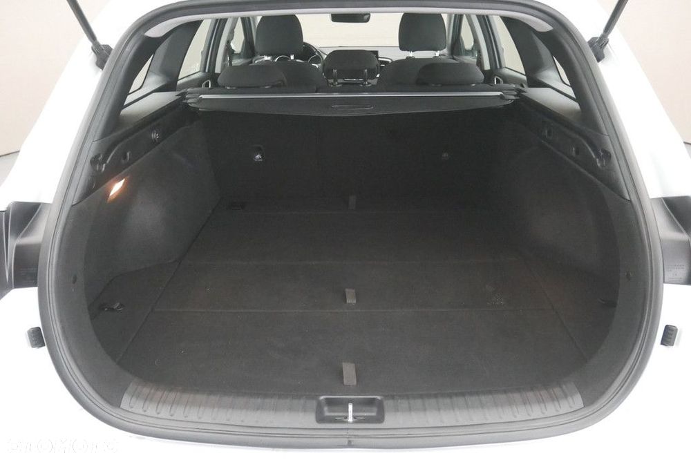 Kia Ceed 1.5 T-GDI M - 16