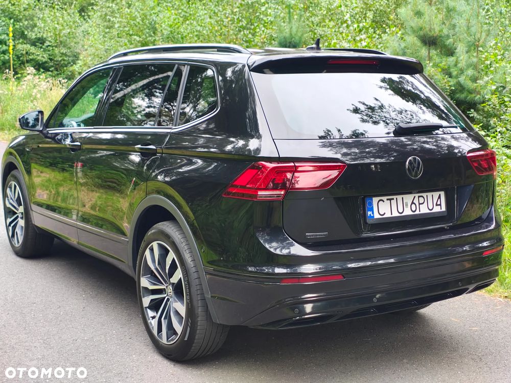 Volkswagen Tiguan Allspace - 16