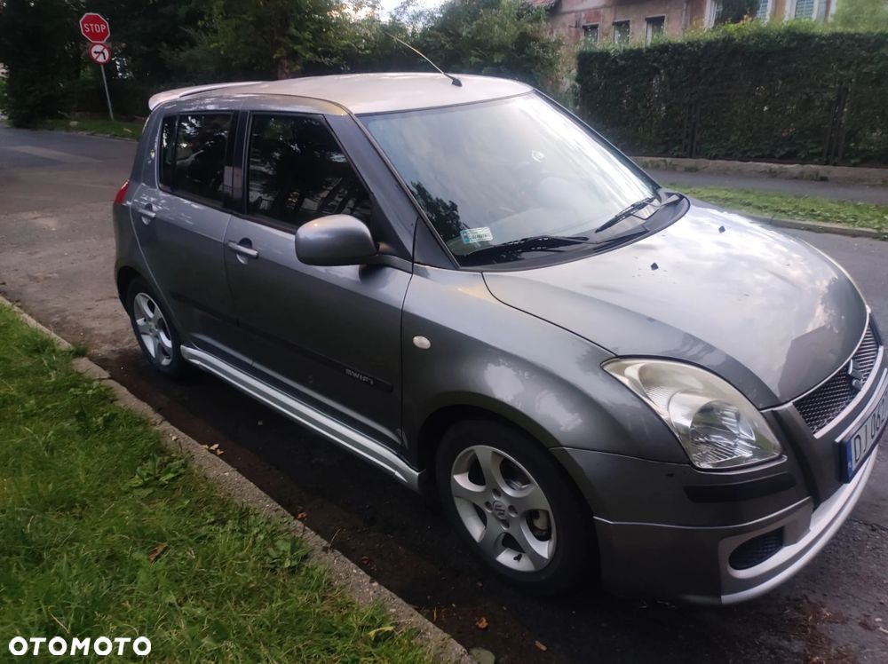 Suzuki Swift - 2