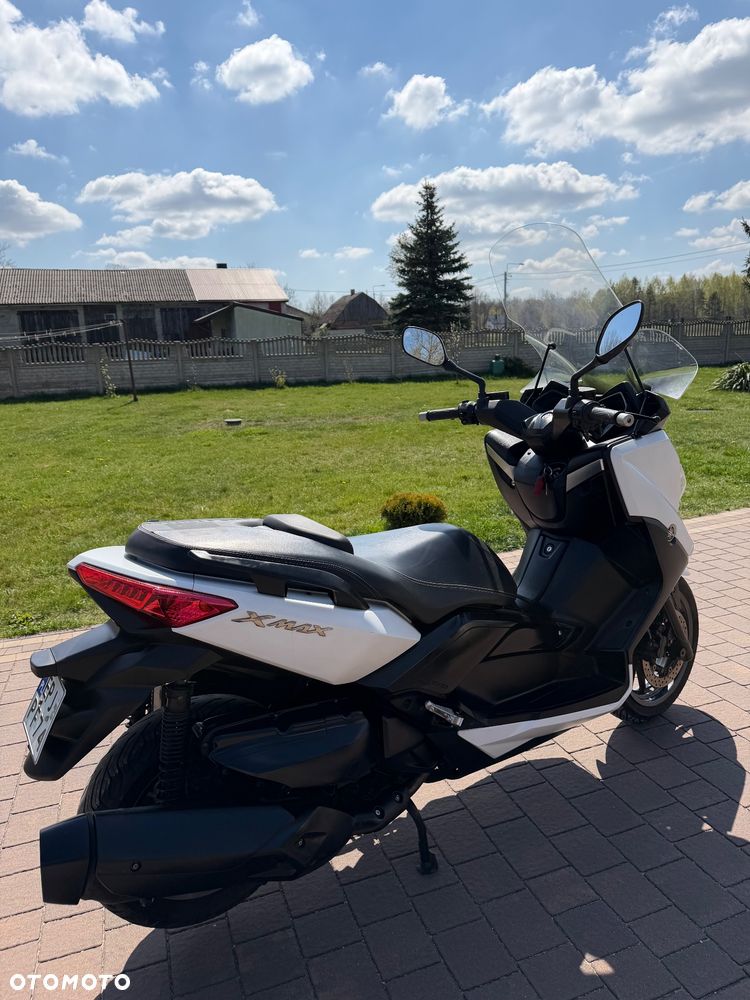 Yamaha X-max - 3