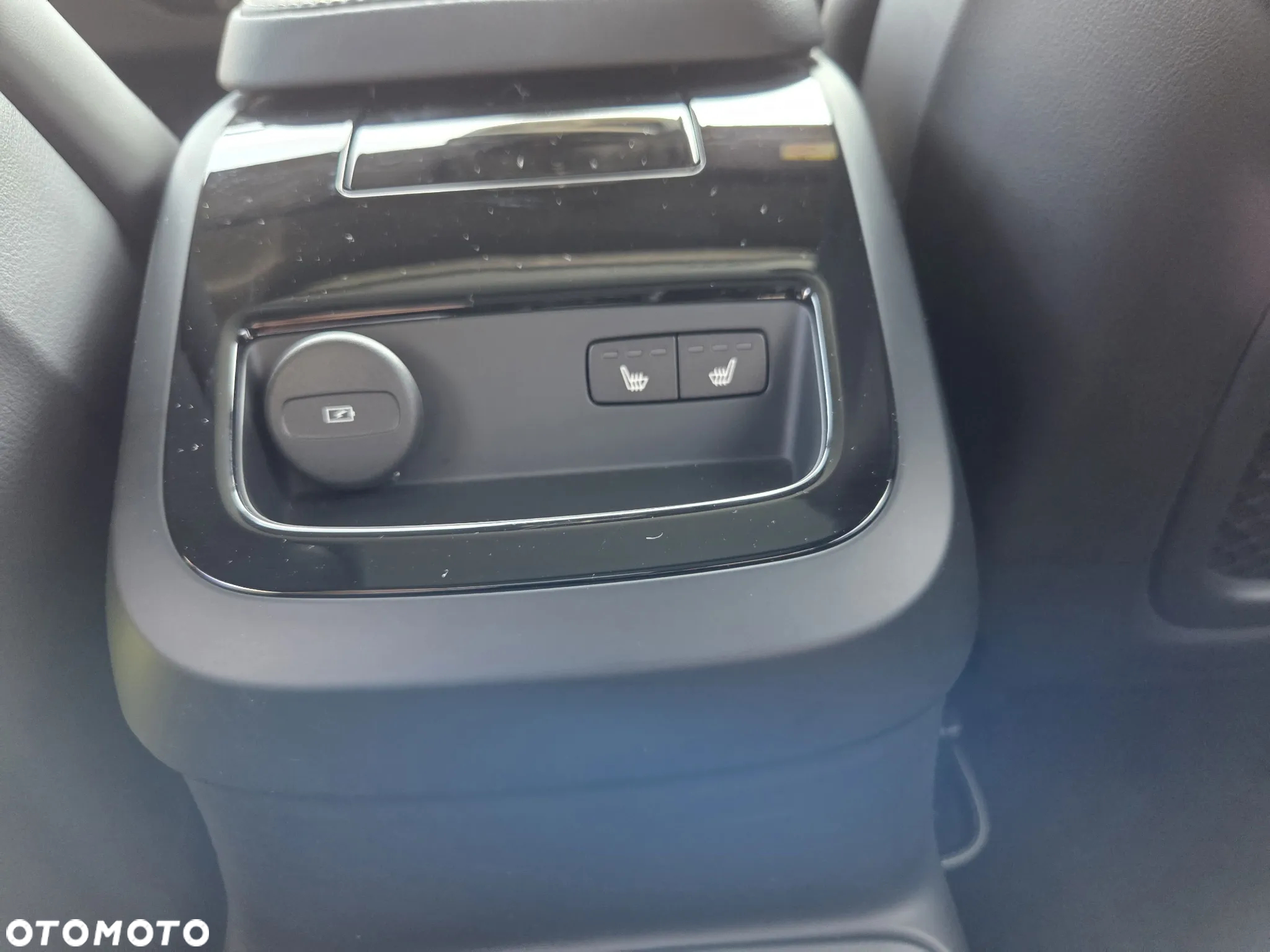 Volvo V60 T6 AWD Recharge Geartronic RDesign - 21