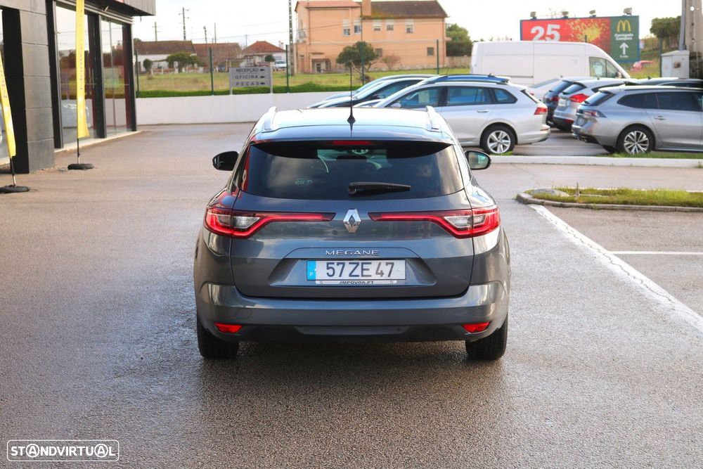Renault Mégane Sport Tourer 1.5 Blue dCi Limited EDC - 8