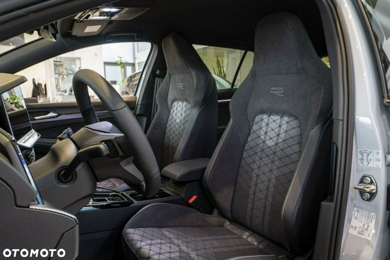 Volkswagen Golf - 15