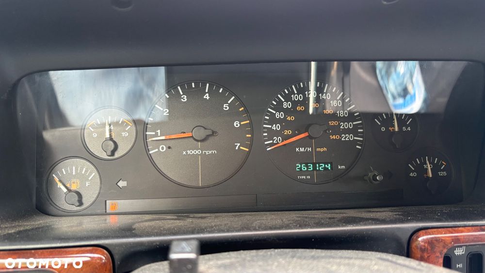 Jeep Grand Cherokee 4.0 Limited - 11