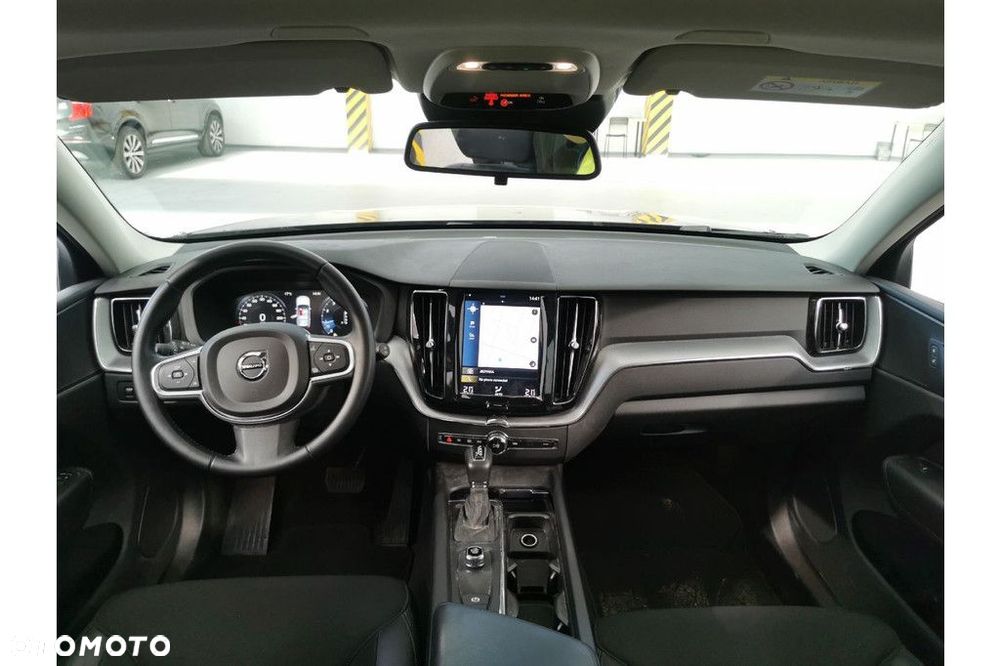 Volvo XC 60 - 8