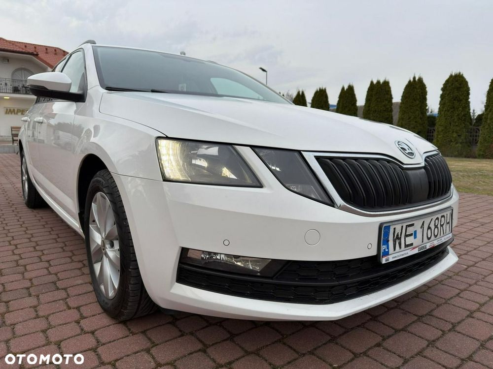 Skoda Octavia 1.6 TDI Ambition - 29