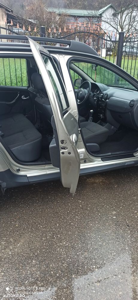 Dacia Duster 1.5 dCi 4x2 Prestige - 8