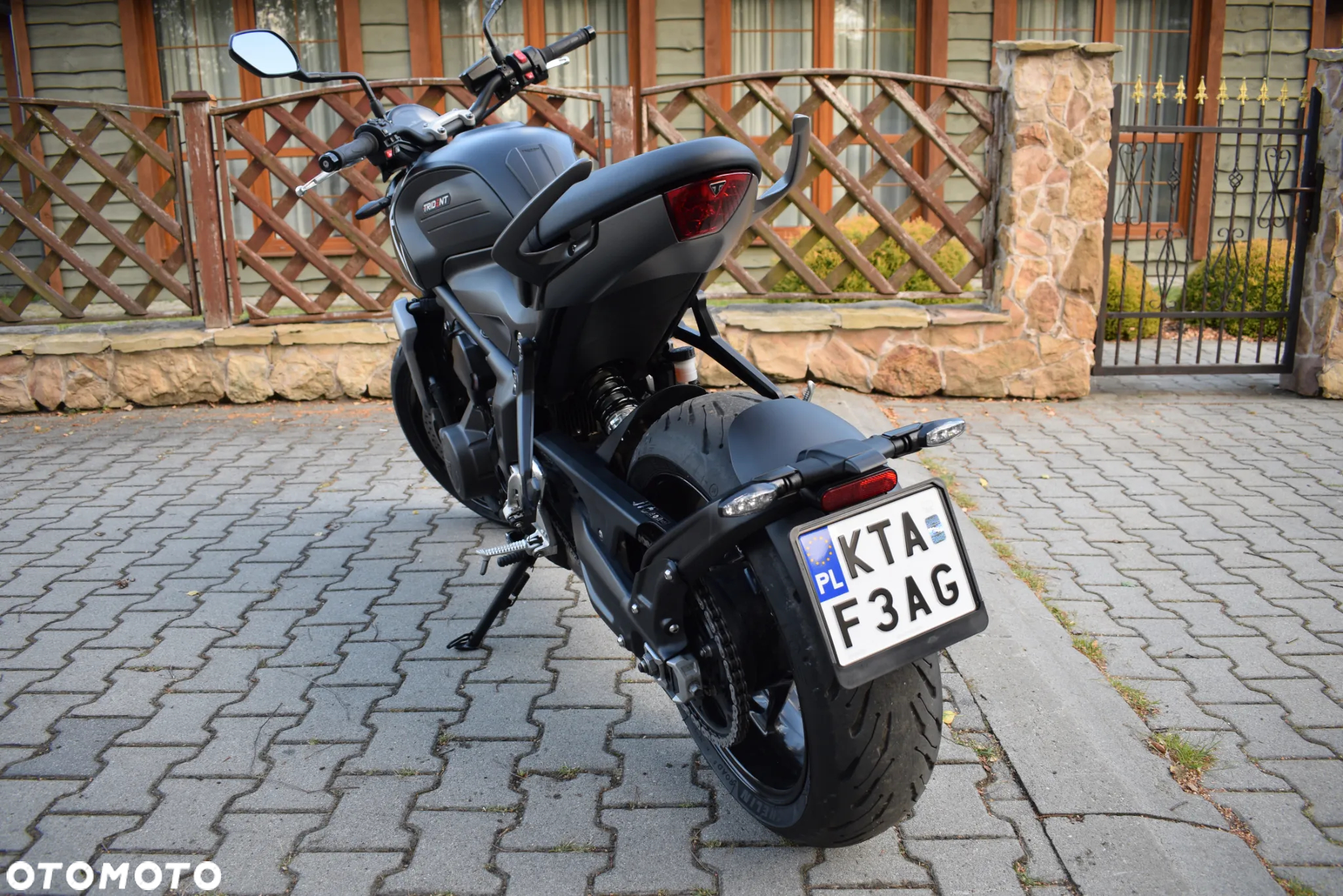 Triumph Trident - 19
