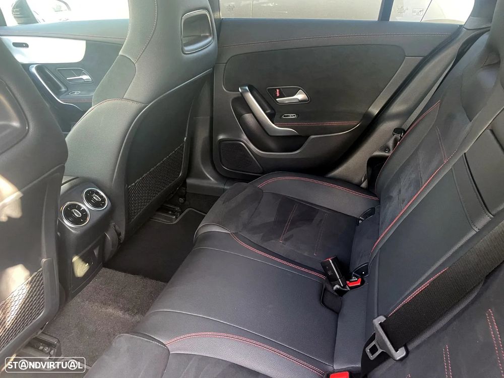 Mercedes-Benz CLA 180 d 8G-DCT AMG Line Advanced Plus - 5