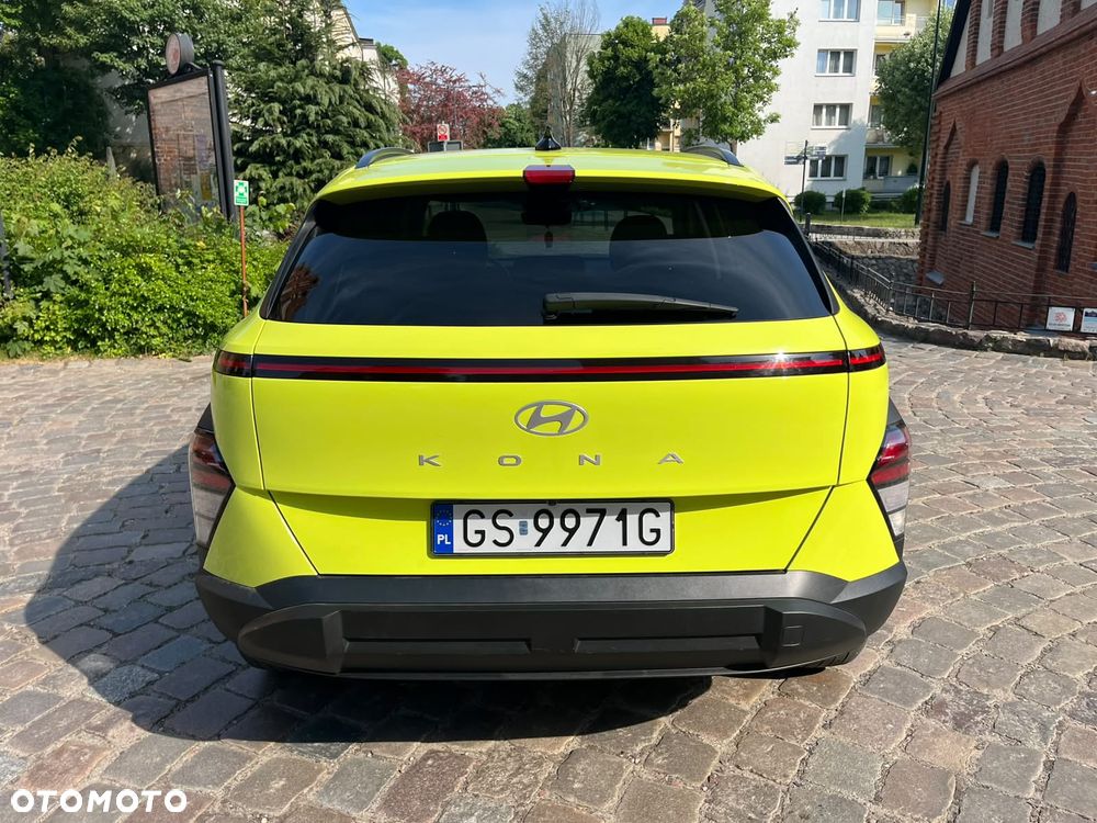 Hyundai Kona - 10