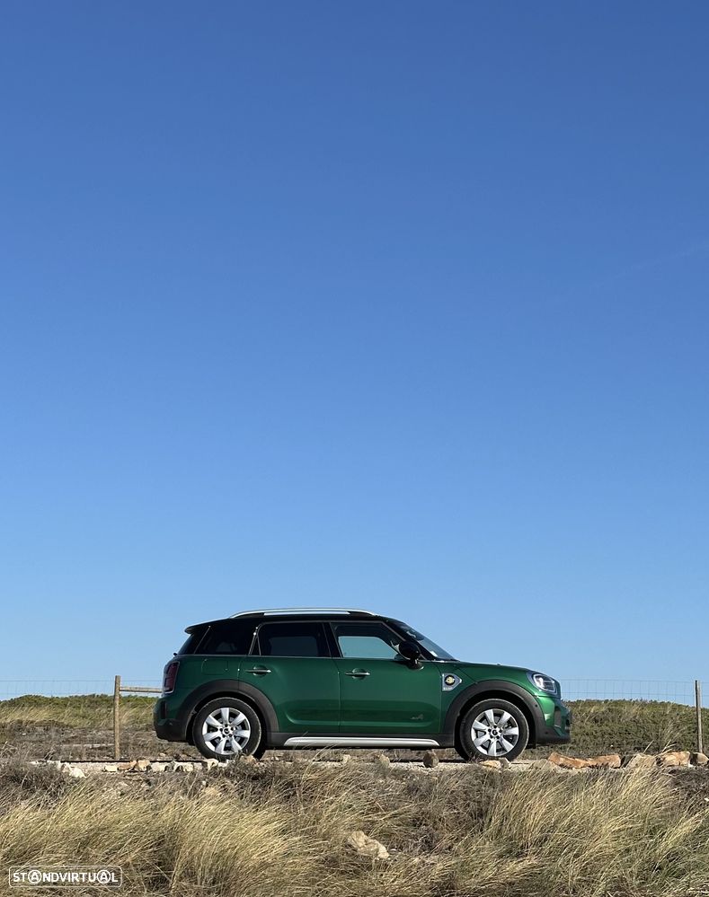 MINI Countryman Cooper SE ALL4 Auto - 1