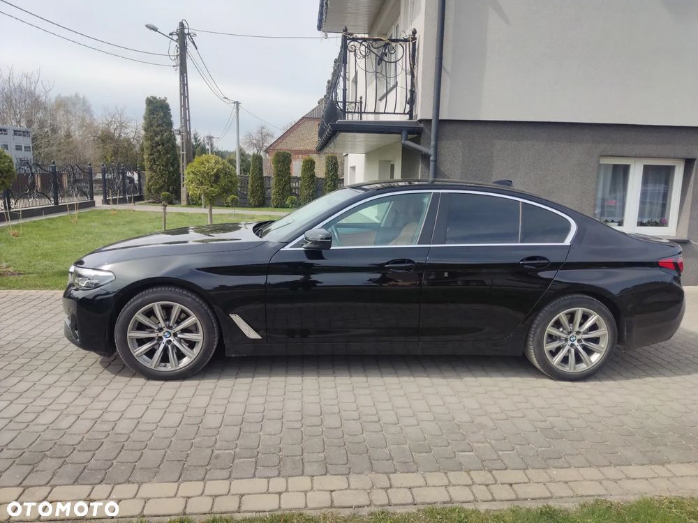 BMW Seria 5 520i mHEV Business Edition sport - 12