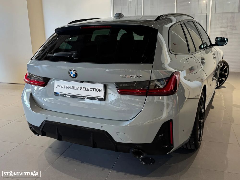 BMW 320 d Pack Desportivo M Auto - 4