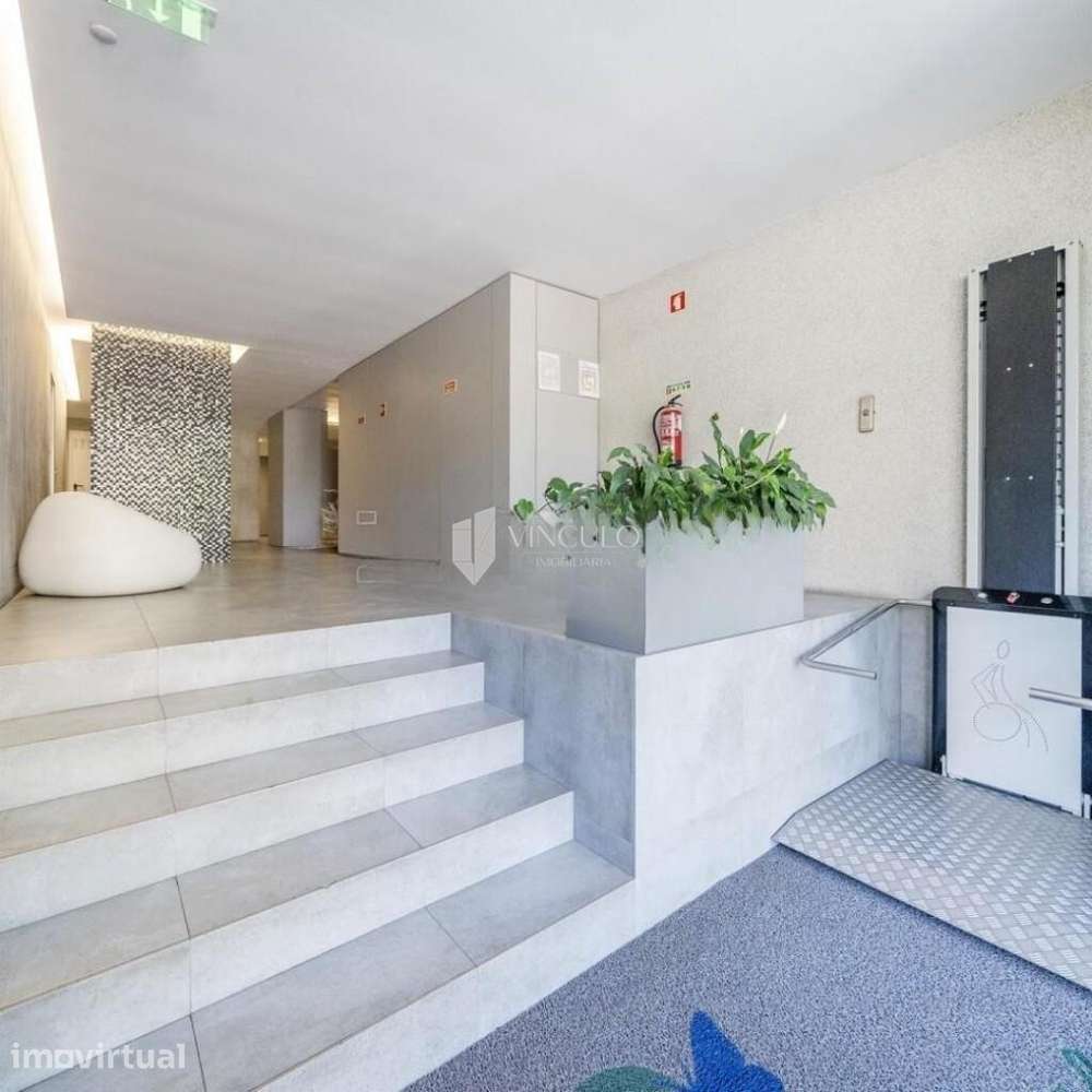 Apartamento T3 Mobilado e Equipado – Excelente Oportunidade de Investi - Grande imagem: 3/8