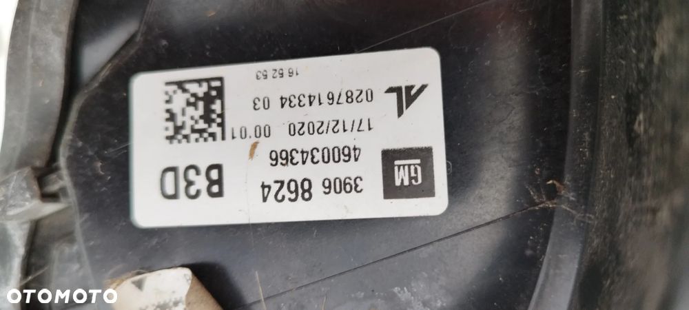 Opel Corsa E 3d Lampy tył Prawa / Lewa 39068624 / 39068625 - 3